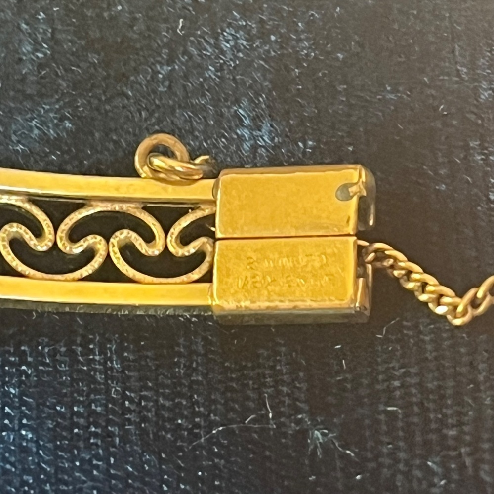Vintage S. Winard 1/20 12K Gold Filled Hinged Bangle Bracelet with Safety Chain - Picture 6 of 8